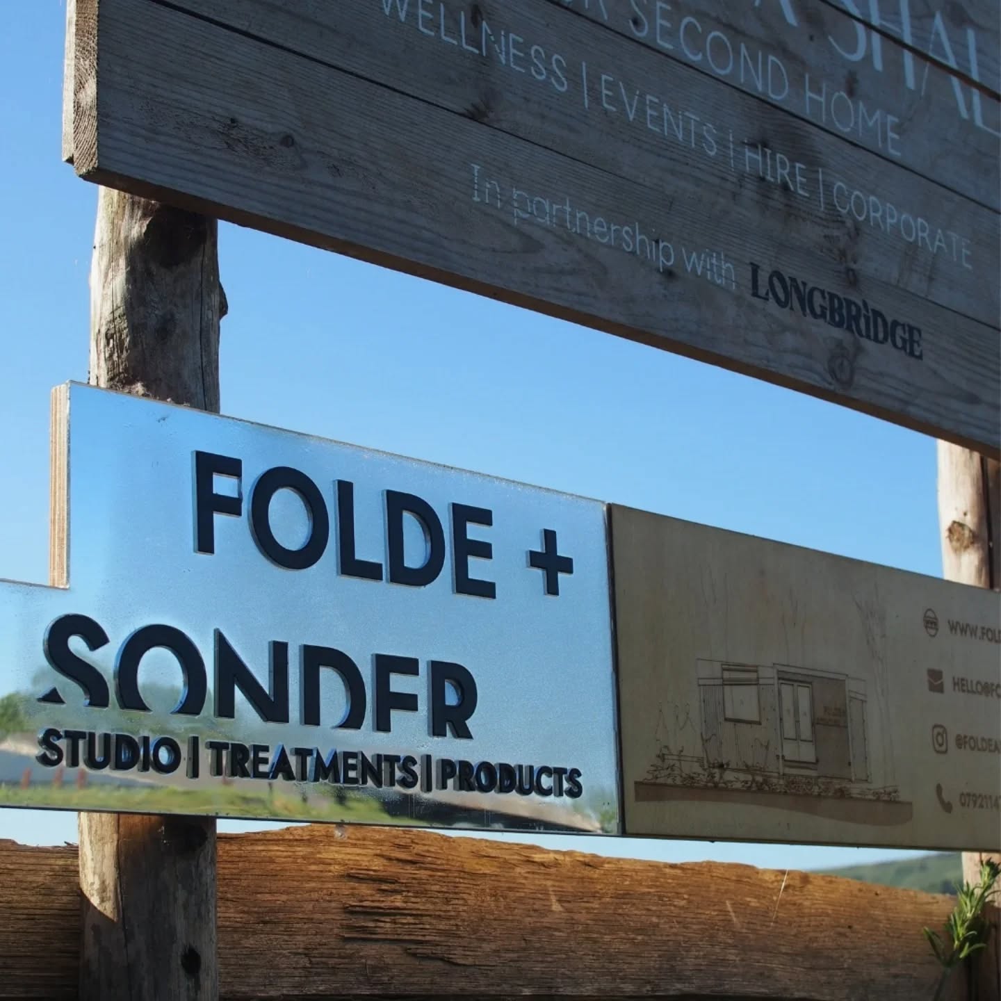 ✨ In LOVE with our new signage ✨
.
.
.
.
Find us @thesussexshala Wilmington, Sussex
#theSussexShala #FoldeandSonder #treatments #newsignage #studiolife #Nature #wellness